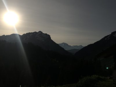 PHOTOS 1
